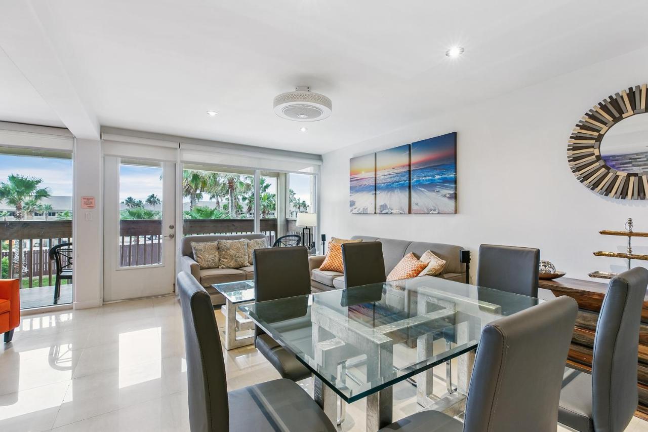 Newly Decorated Condo In Beautiful Beachfront Resort South Padre Island Exterior foto