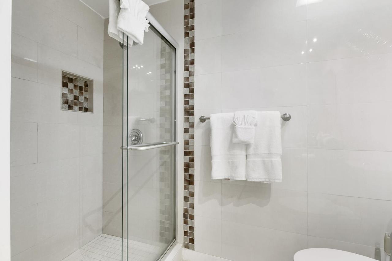 Newly Decorated Condo In Beautiful Beachfront Resort South Padre Island Exterior foto